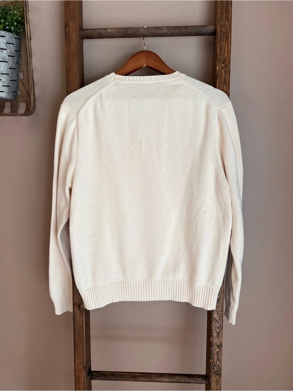 American Living Cream Crewneck Sweater with Embroidered Duck Logo